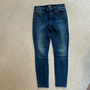 Mother High Waisted Looker Ankle Fray denim, size 27
